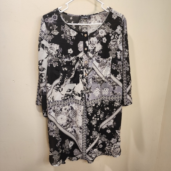 Roz & Ali Plus size Black And White Short Sleeves Tunic 1X - Picture 3 of 13